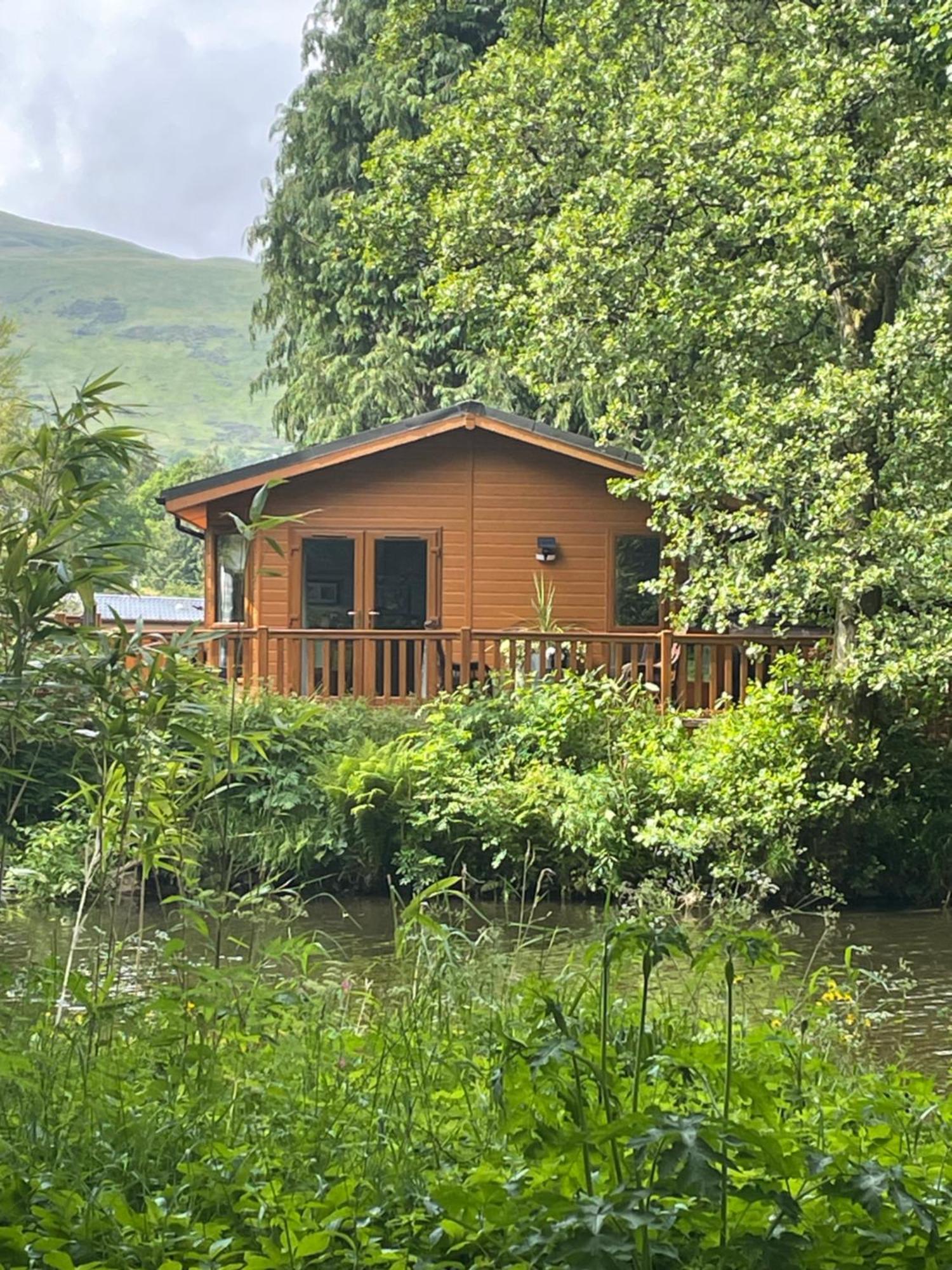 Riverbank Lodge Dollar Kültér fotó